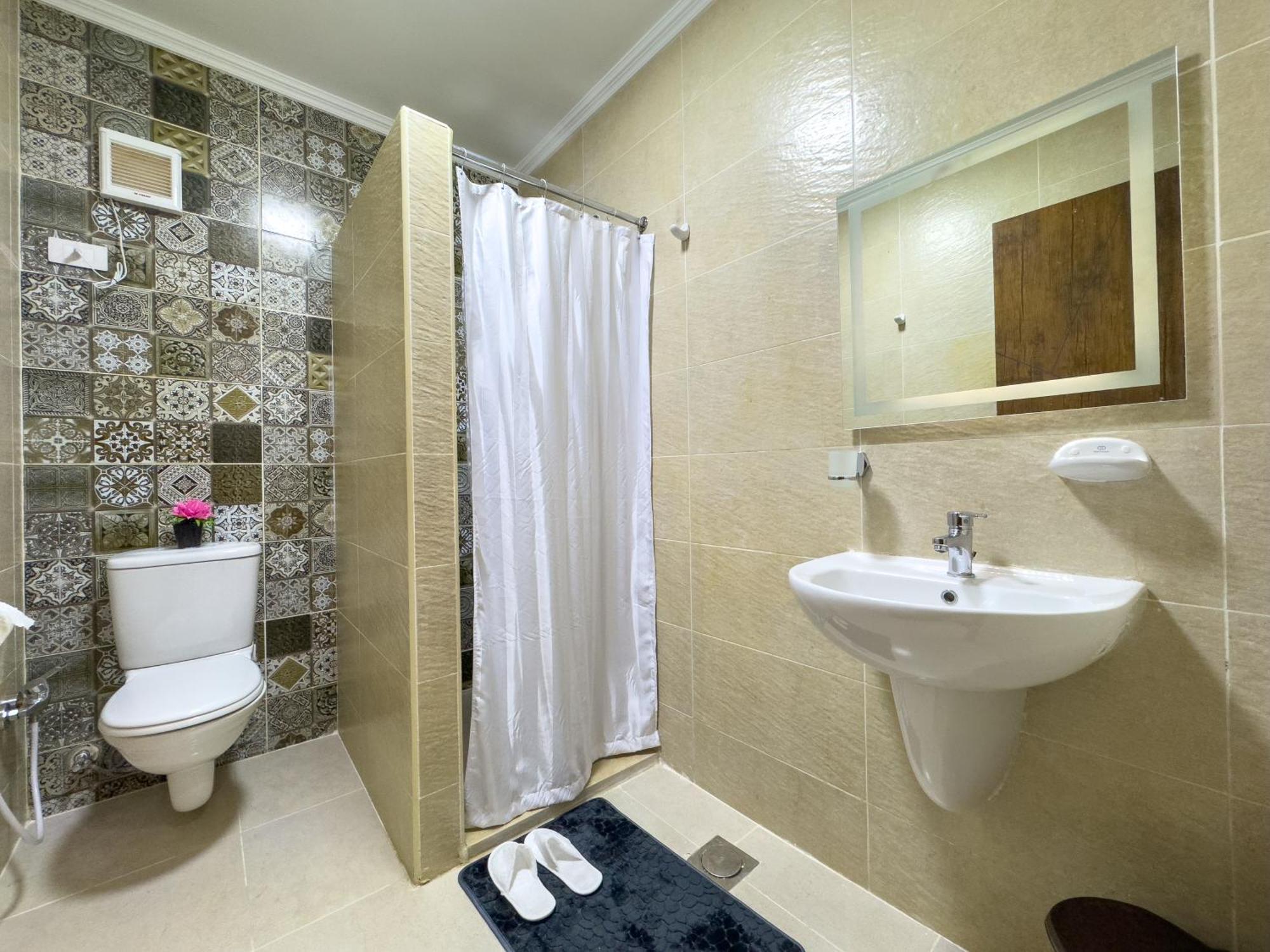 Royal Crown Hotel Giza Pyramids View Kafret el-Gabal Стая снимка