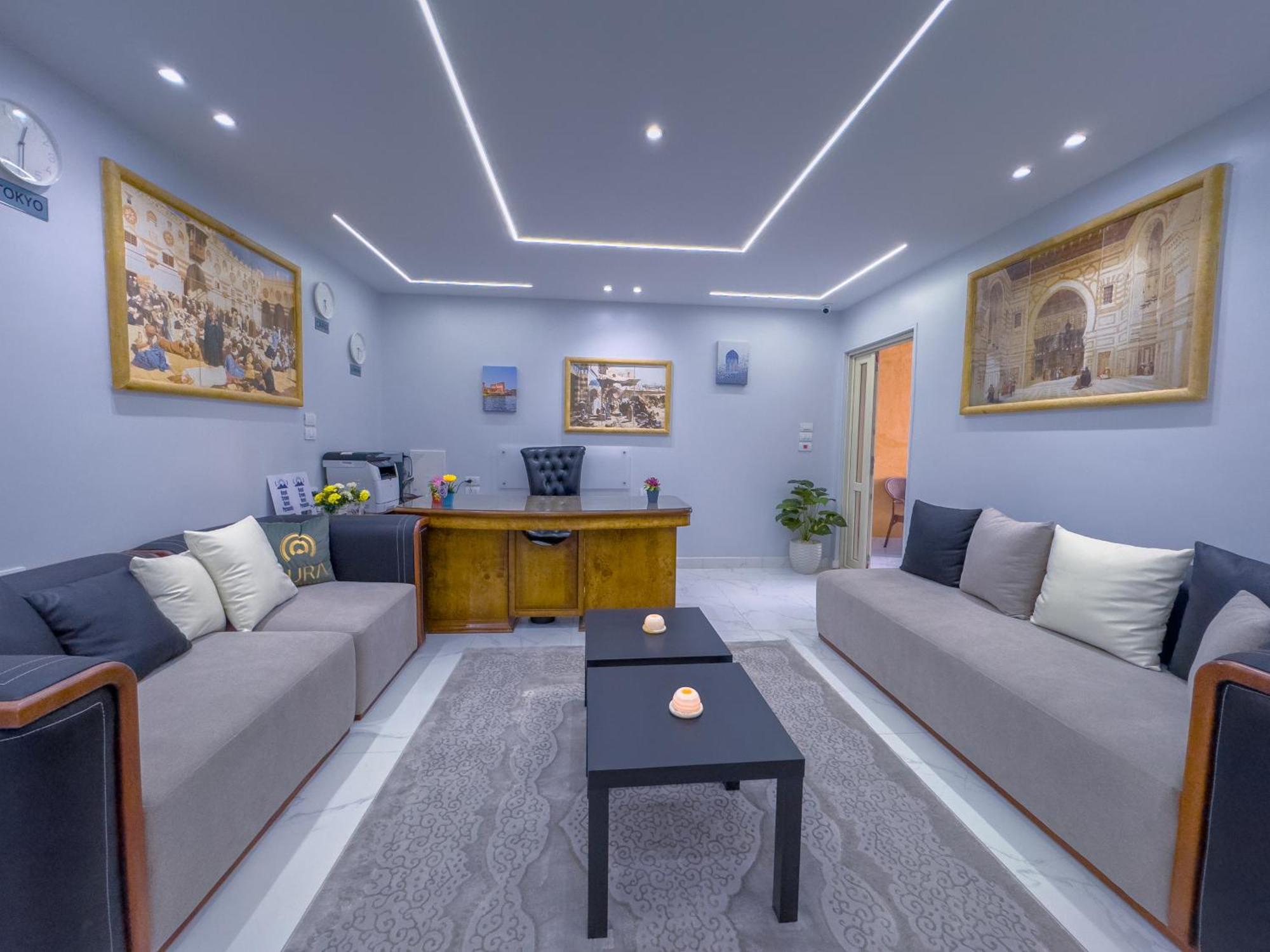 Royal Crown Hotel Giza Pyramids View Kafret el-Gabal Екстериор снимка